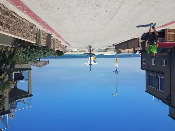 Sun-Drenched Skies and Shoreline Alerts: A Record-Breaking Tuesday in San Diego