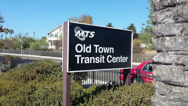 Coastal Rail Suspension and Downtown Detours Highlight Sunday Commute Challenges