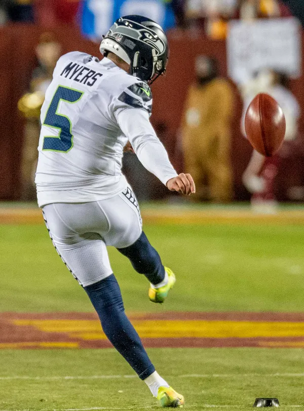 San Diego native Jason Myers kicks Super Bowl record five field goals as Seahawks beat Patriots